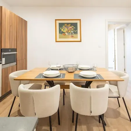 Stunning Views Seafront Townhouse شقة سليمة